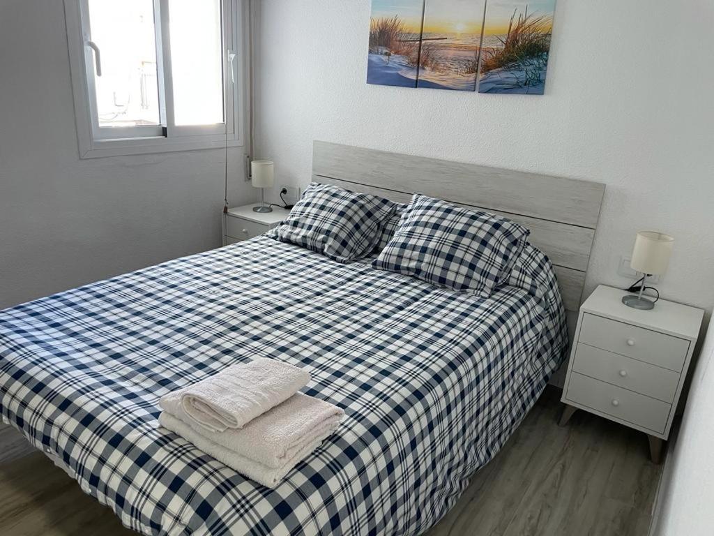Apartamento En Complejo Residencial Con Piscina Y Garaje Frente Al Mar Valência Exterior foto